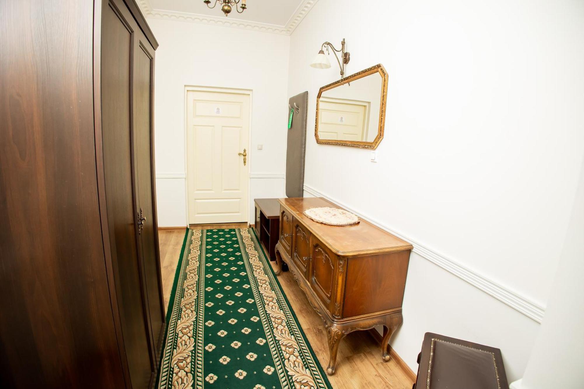 Hotel Napoleon Wroblew  Buitenkant foto