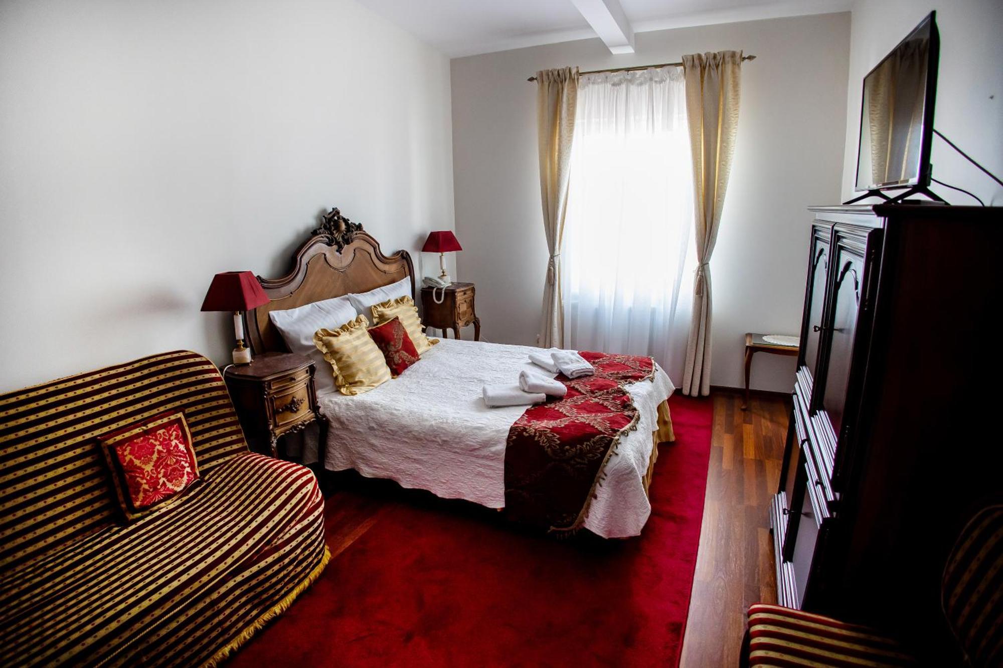 Hotel Napoleon Wroblew  Buitenkant foto